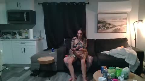 Snapshot of persianbabe1990 chatting on September 26, 2025, 9:35 am persianbabe1990 online show from September 26, 2025, 9:35 am