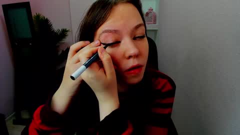 horror flying on the wings of the night.... online show from December 30, 2024, 5:37 am