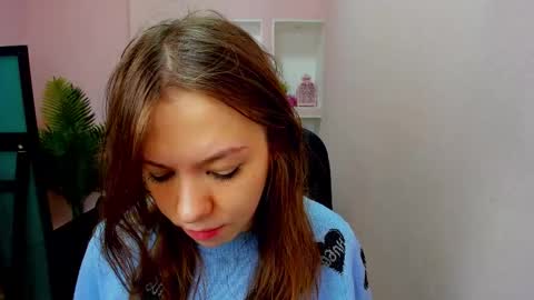 horror flying on the wings of the night.... online show from October 11, 2025, 5:28 am