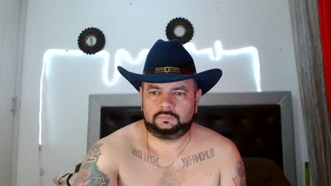 Snapshot of perverseveteranmanxxx chatting on September 28, 2025, 3:06 pm Carlos online show from September 28, 2025, 3:06 pm
