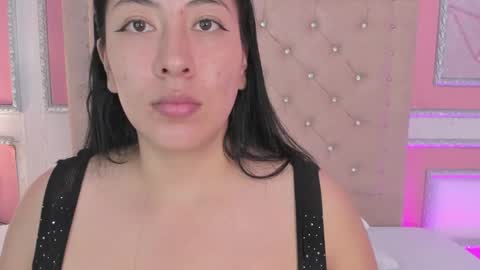 Lily online show from May 3, 2026, 2:06 am