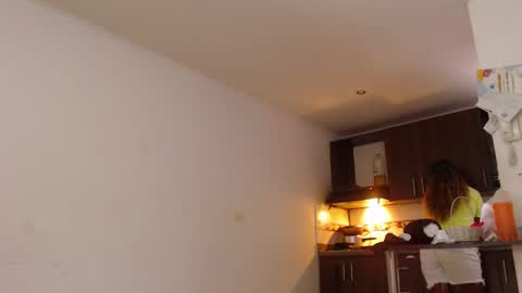 kamila online show from January 6, 2026, 7:06 pm