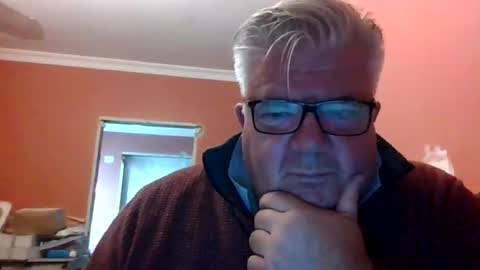 pete112991 online show from October 4, 2025, 1:42 pm