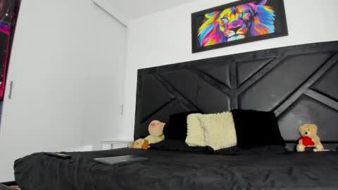 PeterColeman online show from October 19, 2025, 11:27 pm