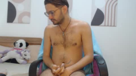 FELIPE online show from November 9, 2025, 11:30 am