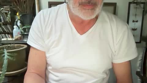 peterbartxxx online show from May 13, 2026, 10:12 am