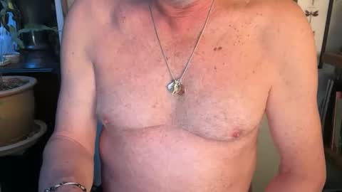 peterbartxxx online show from May 14, 2026, 9:49 am
