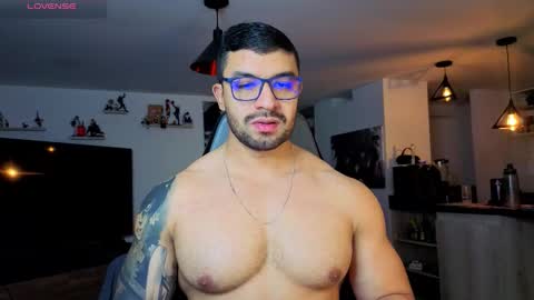 Snapshot of peterjack7 chatting on January 19, 2026, 2:37 am Peter Jack online show from January 19, 2026, 2:37 am