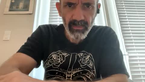 peterjonson26 online show from April 28, 2026, 4:56 pm