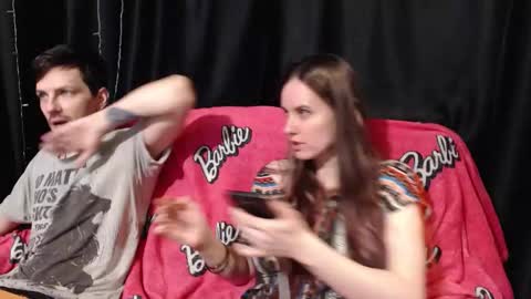 Snapshot of peternights chatting on October 19, 2025, 12:50 pm Maximus online show from October 19, 2025, 12:50 pm