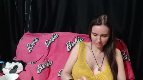 Snapshot of peternights chatting on October 31, 2025, 9:27 pm Maximus online show from October 31, 2025, 9:27 pm