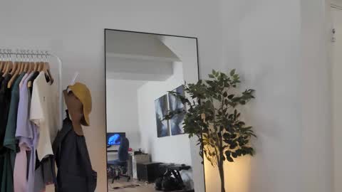 Peter Parker online show from March 1, 2026, 9:17 pm