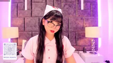 Snapshot of petit_rosseowo chatting on February 22, 2025, 11:35 pm Im Rosse but u can call me Rossie or Rosita . online show from February 22, 2025, 11:35 pm