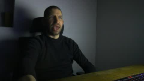 Snapshot of petitcoquin91 chatting on March 16, 2026, 9:08 pm Paco online show from March 16, 2026, 9:08 pm