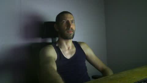 Snapshot of petitcoquin91 chatting on June 20, 2026, 7:27 pm Paco online show from June 20, 2026, 7:27 pm