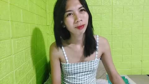 Snapshot of petite_dicklover chatting on March 9, 2025, 4:22 pm Yuriee online show from March 9, 2025, 4:22 pm