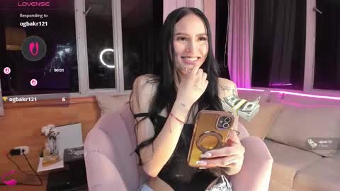 Linda online show from September 18, 2025, 3:52 am