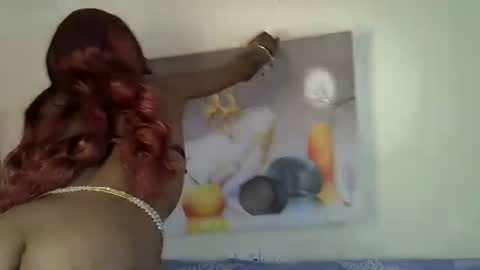 Snapshot of petite_lunar chatting on November 3, 2025, 4:08 pm Lunar online show from November 3, 2025, 4:08 pm