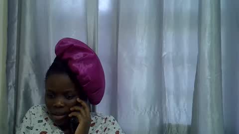 petite_melan online show from October 21, 2025, 7:20 am