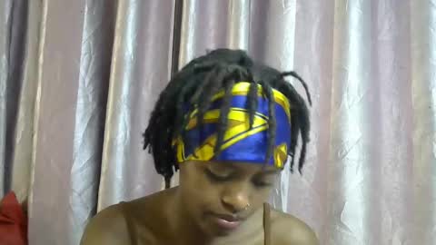 petite_star2 online show from December 15, 2025, 8:13 pm