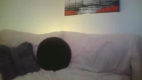 petite treat  online show from February 1, 2025, 3:07 pm