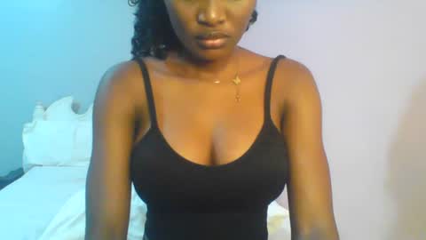 Snapshot of petiteediva chatting on June 22, 2026, 3:08 am diva online show from June 22, 2026, 3:08 am
