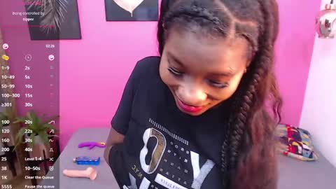 Snapshot of petitelittleebony chatting on February 24, 2025, 6:47 pm little sharon online show from February 24, 2025, 6:47 pm
