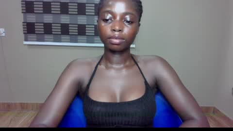 petitexxebony online show from June 2, 2026, 3:19 am