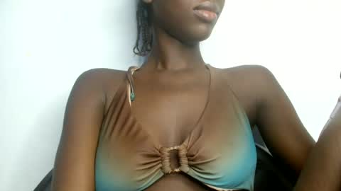 Snapshot of petitgirl88 chatting on July 2, 2026, 5:57 am petitgirl88 online show from July 2, 2026, 5:57 am