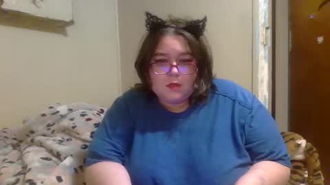 Snapshot of petmykitty chatting on October 19, 2025, 3:40 am The Aspie Kitty twitterthishunonfire online show from October 19, 2025, 3:40 am