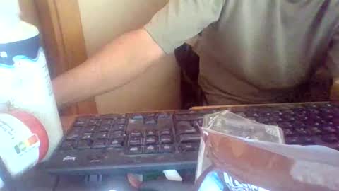 peyo873996 online show from May 24, 2026, 7:24 am