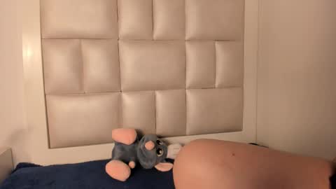 peyton_wat20 online show from November 7, 2025, 1:16 am