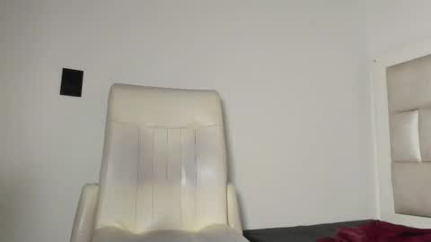 peyton_wat20 online show from December 2, 2025, 11:48 am