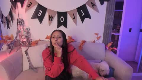 Peyton   online show from October 12, 2025, 3:16 am