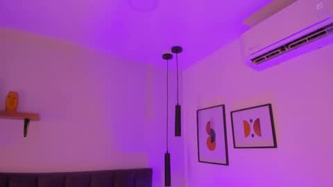 Peyton Rosse online show from September 20, 2025, 7:04 pm