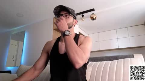 phantom_bigger1 online show from February 4, 2026, 4:24 pm