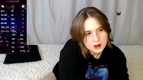 Snapshot of phantommira chatting on November 2, 2025, 4:20 pm phantommira online show from November 2, 2025, 4:20 pm