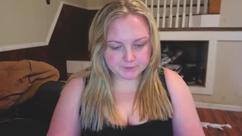 PhatAssBlond online show from February 11, 2026, 6:24 pm