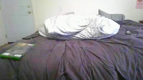 phatbootylover3 online show from May 1, 2026, 8:24 pm