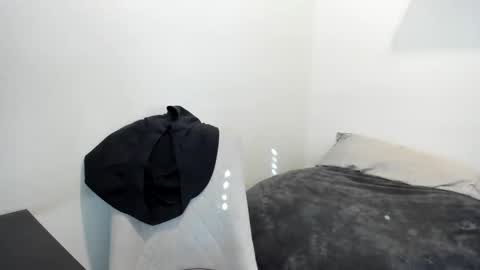 Jasmine Juice online show from January 14, 2025, 6:17 pm