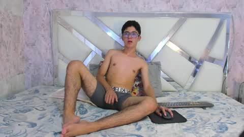 Snapshot of philipe_henao chatting on February 7, 2026, 6:55 pm philipe online show from February 7, 2026, 6:55 pm