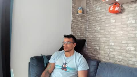 Philipe online show from October 16, 2025, 9:27 pm