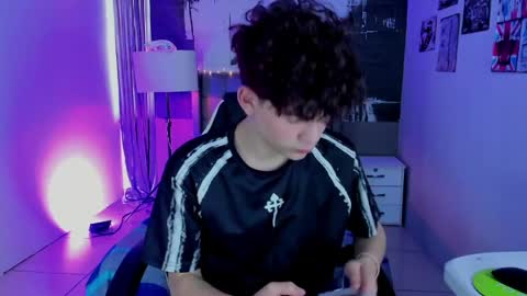 PHILLIP online show from May 23, 2026, 8:46 pm