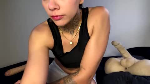 Snapshot of phillip_brownn chatting on September 22, 2025, 11:45 am PHILLIP online show from September 22, 2025, 11:45 am