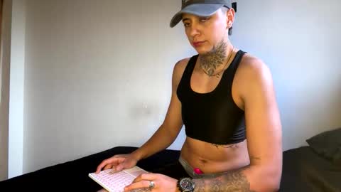 Snapshot of phillip_brownn chatting on November 11, 2025, 12:05 pm PHILLIP online show from November 11, 2025, 12:05 pm