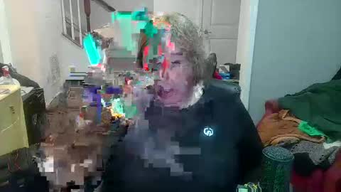 Snapshot of phillyguy195601 chatting on November 23, 2025, 10:26 am Geri online show from November 23, 2025, 10:26 am