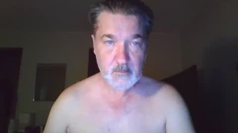 Snapshot of phillyslave21 chatting on October 6, 2025, 11:40 am slave online show from October 6, 2025, 11:40 am