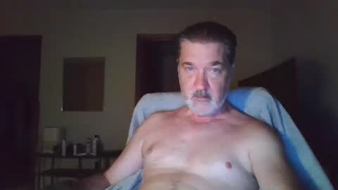 Snapshot of phillyslave21 chatting on October 14, 2025, 9:43 am slave online show from October 14, 2025, 9:43 am