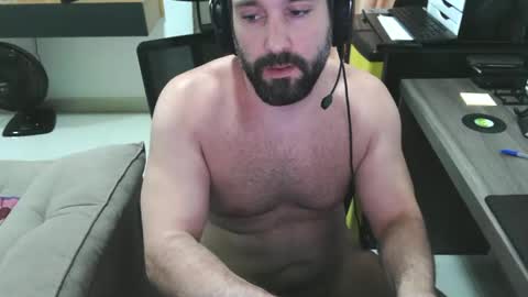 Snapshot of phunkybuddha chatting on February 11, 2025, 2:46 pm phunkybuddha online show from February 11, 2025, 2:46 pm