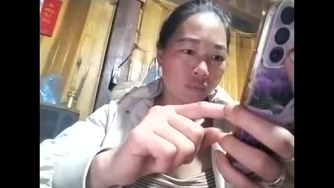 Snapshot of phuong_vietnam chatting on June 8, 2026, 12:27 pm phuong_vietnam online show from June 8, 2026, 12:27 pm